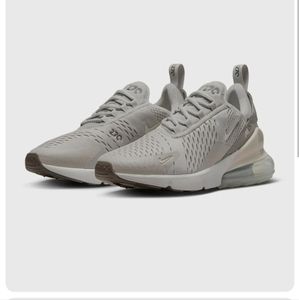 Womens Nike air max 270 sneakers